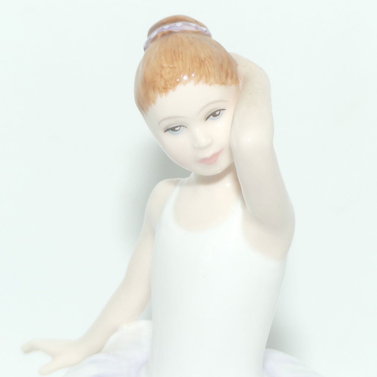 HN3395 Royal Doulton figure Little Ballerina | Mauve | unrecorded