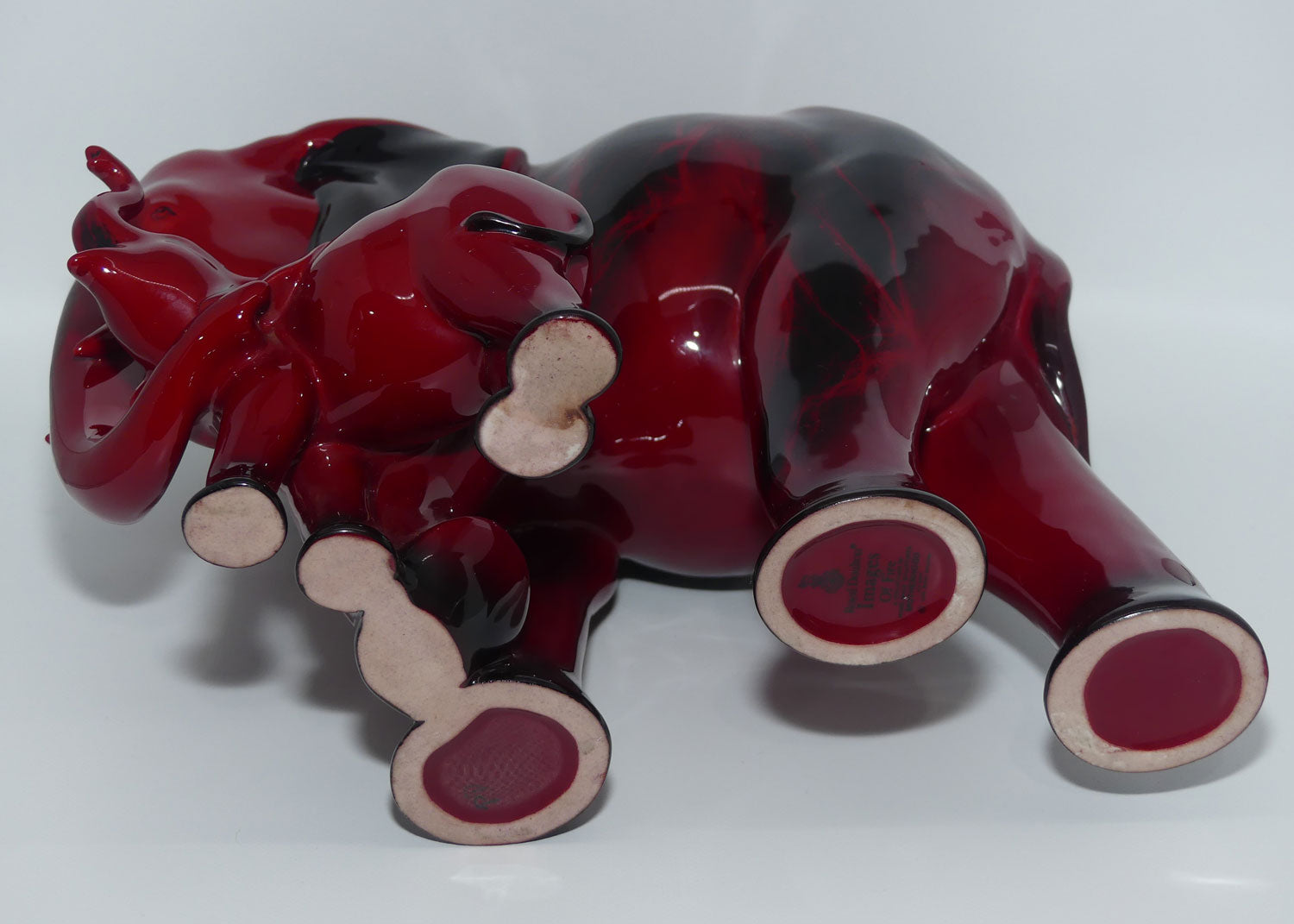 HN3464 Royal Doulton Flambe 'Motherhood' Elephants