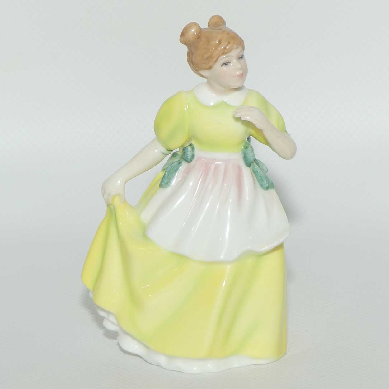 HN3654 Royal Doulton figure Young Melody | #2
