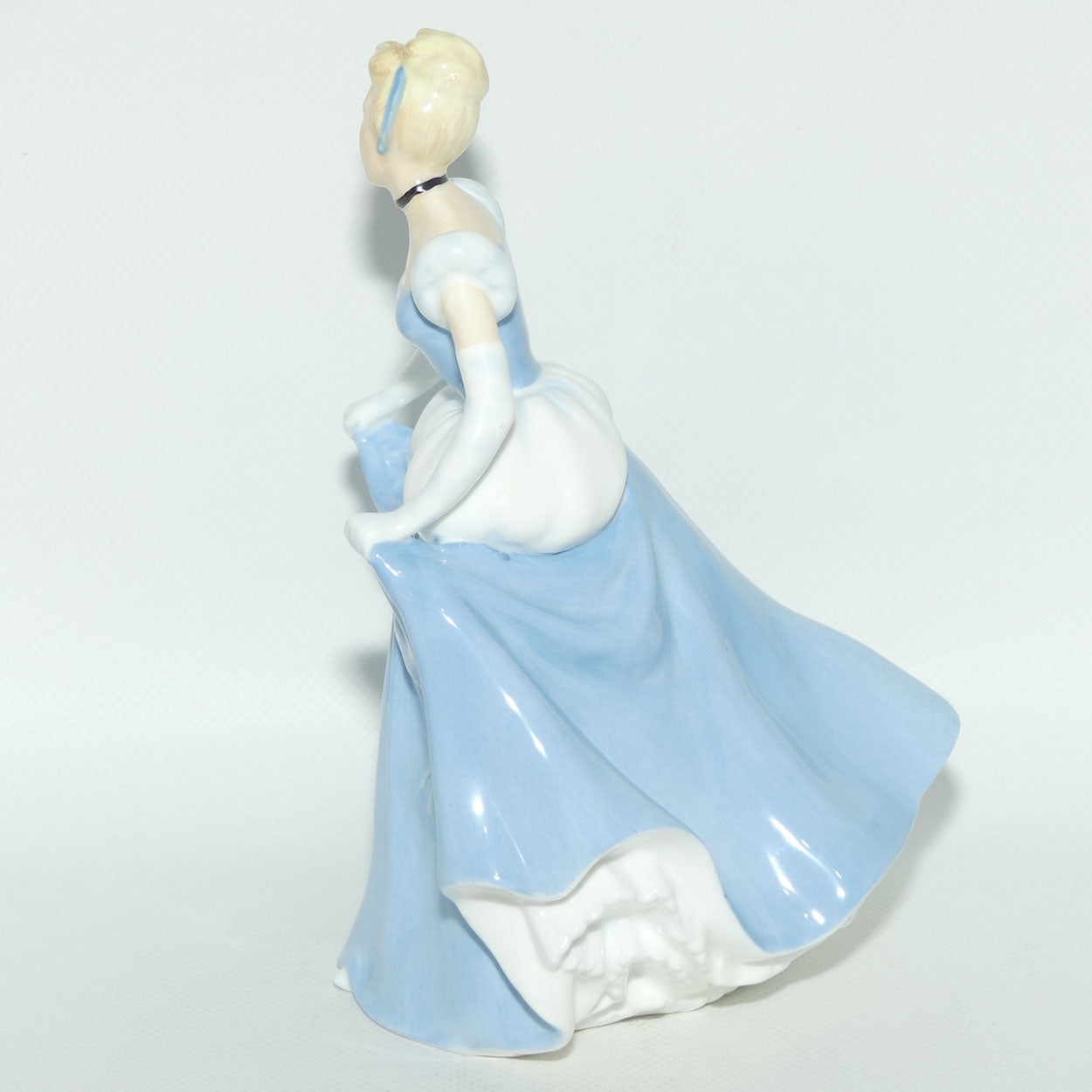 HN3677 Royal Doulton figure Cinderella | Disney Princess Collection | LE246/2000 | Box + Cert