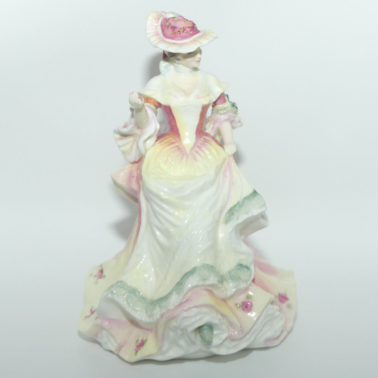 HN3709 Royal Doulton figurine Rose | Flowers of Love