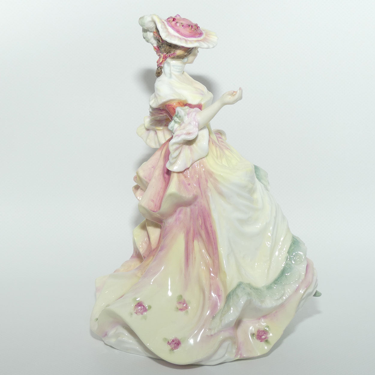 HN3709 Royal Doulton figurine Rose | Flowers of Love
