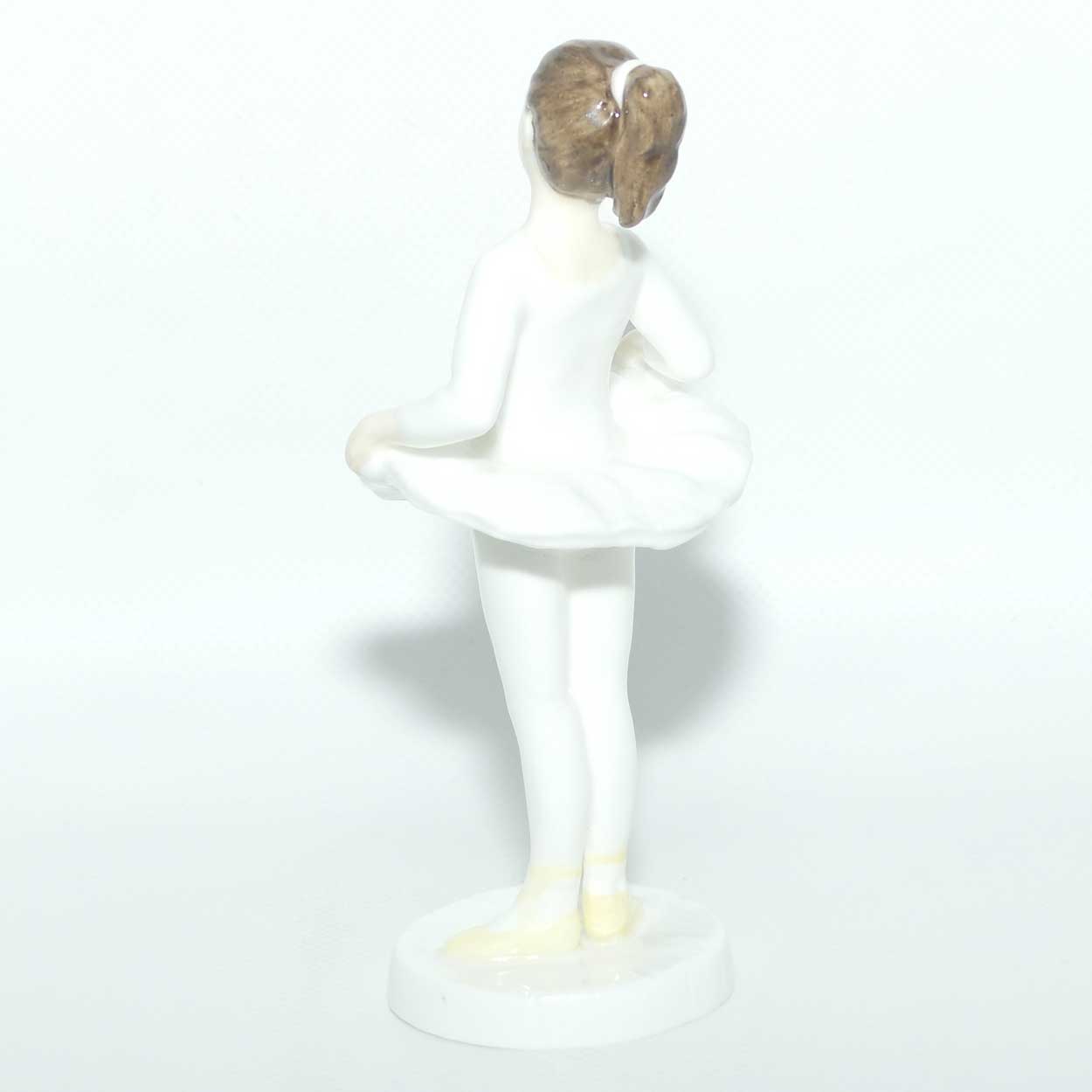 HN3731 Royal Doulton figure Ballet Class | Yellow | #3
