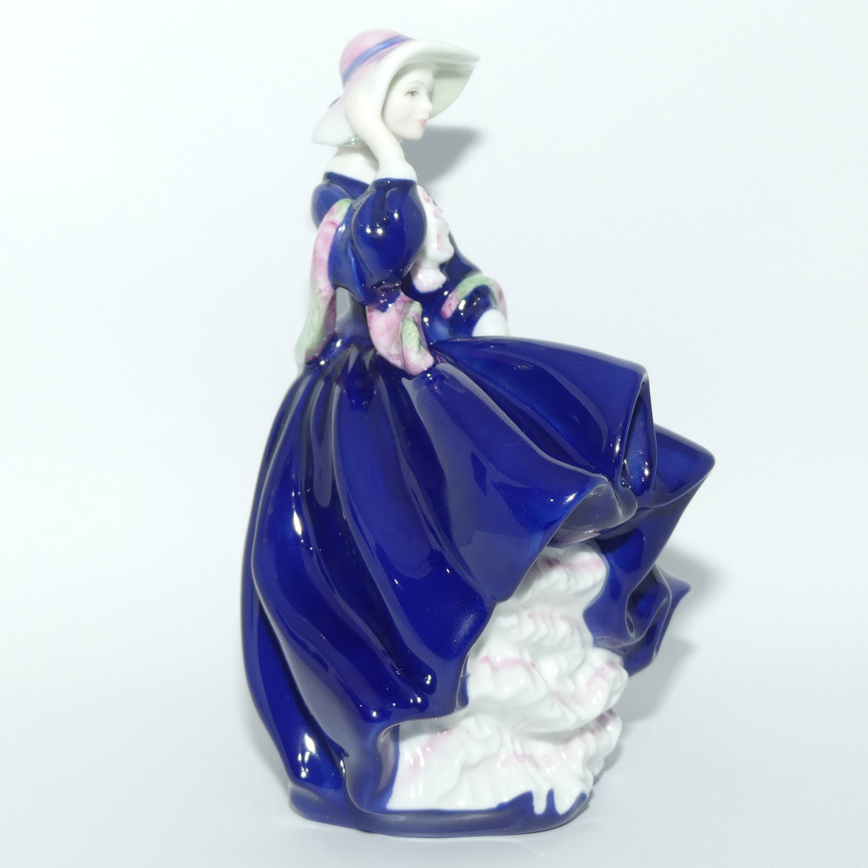 HN3735A Royal Doulton figure Top O' The Hill | Blue | LE2325/3500