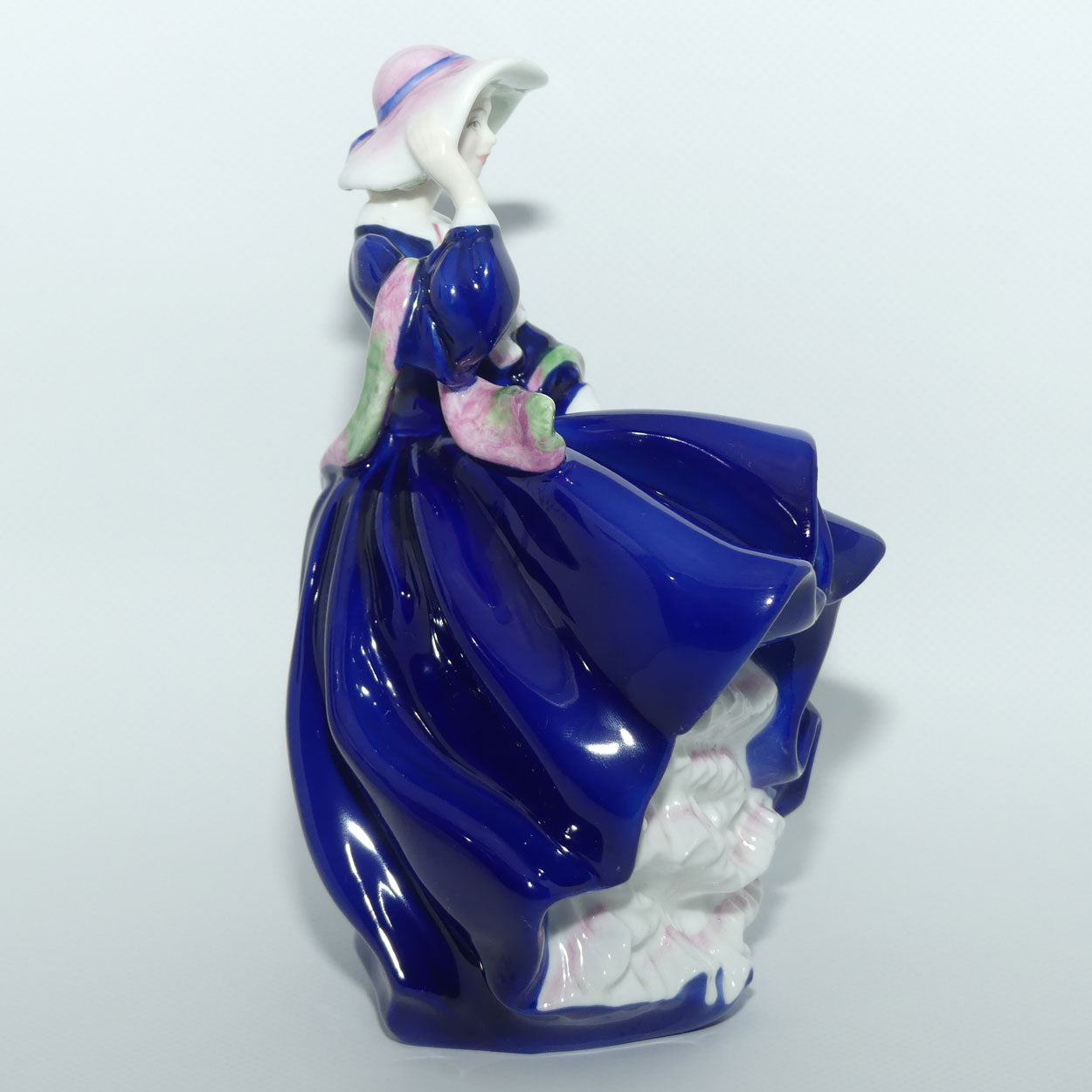 HN3735A Royal Doulton figure Top O' The Hill | Blue | LE2790/3500