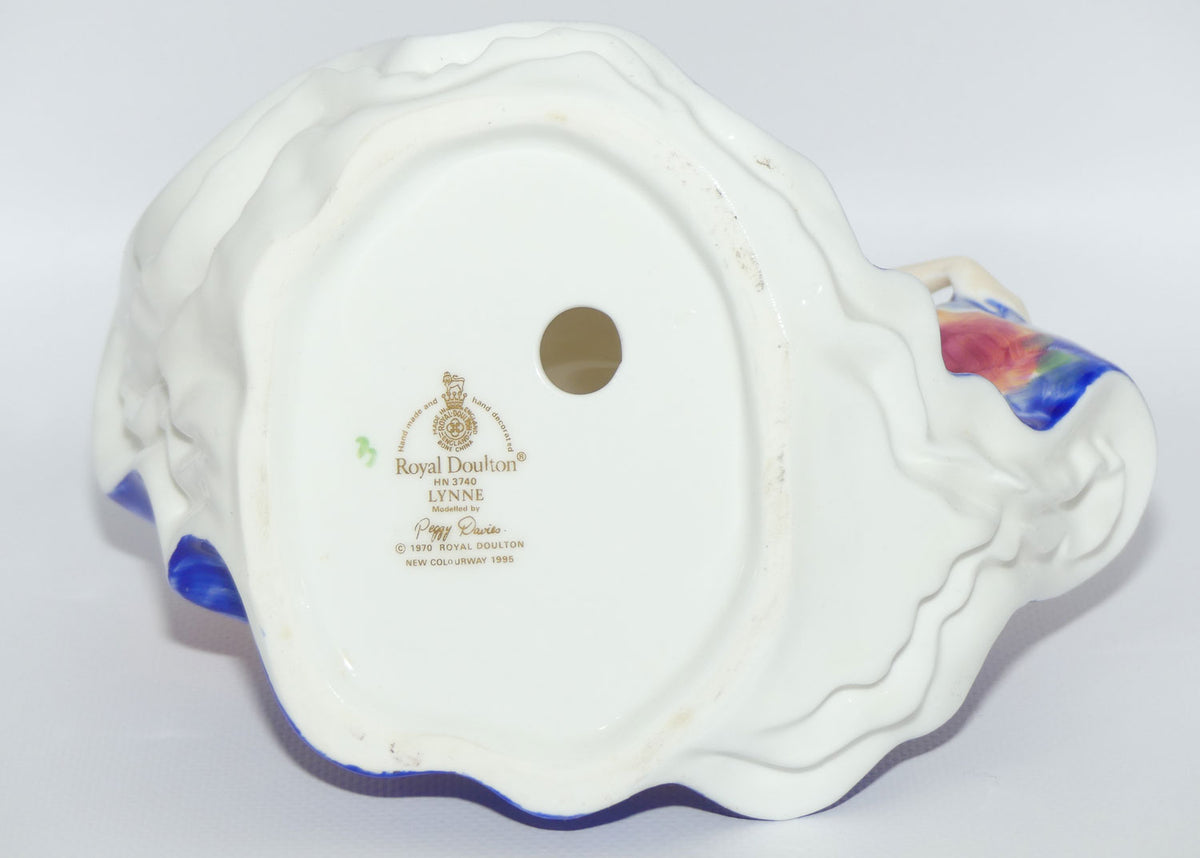 HN3740 Royal Doulton figure Lynne | Special Colourway for 1995