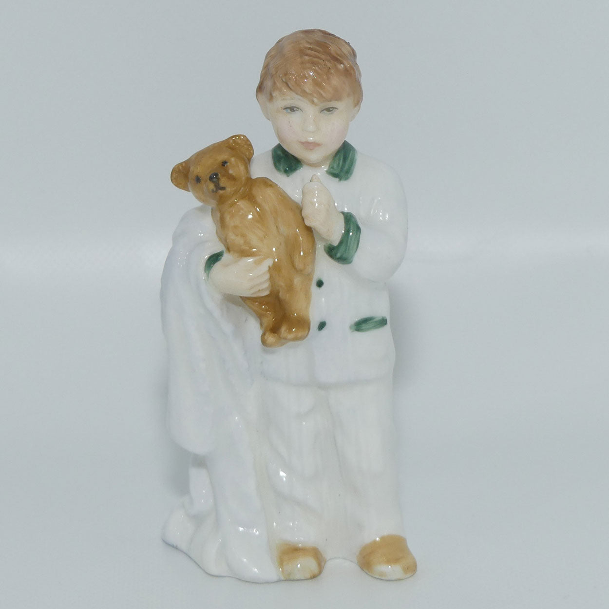 HN3761 Royal Doulton figure Sleepyhead