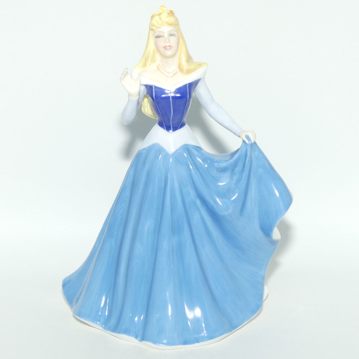 HN3833 Royal Doulton figure Sleeping Beauty | Aurora | Disney Princess Collection | LE306/2000 | Box + Cert