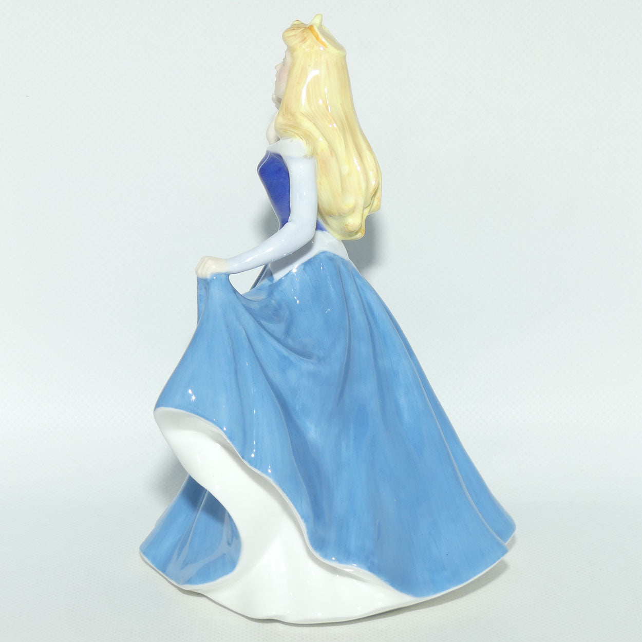HN3833 Royal Doulton figure Sleeping Beauty | Aurora | Disney Princess Collection | LE306/2000 | Box + Cert