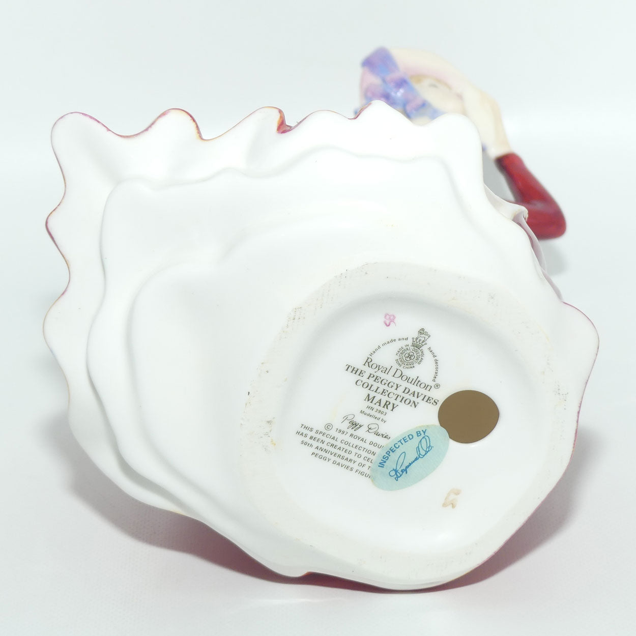 HN3903 Royal Doulton figurine Mary | Pretty Ladies Figurines