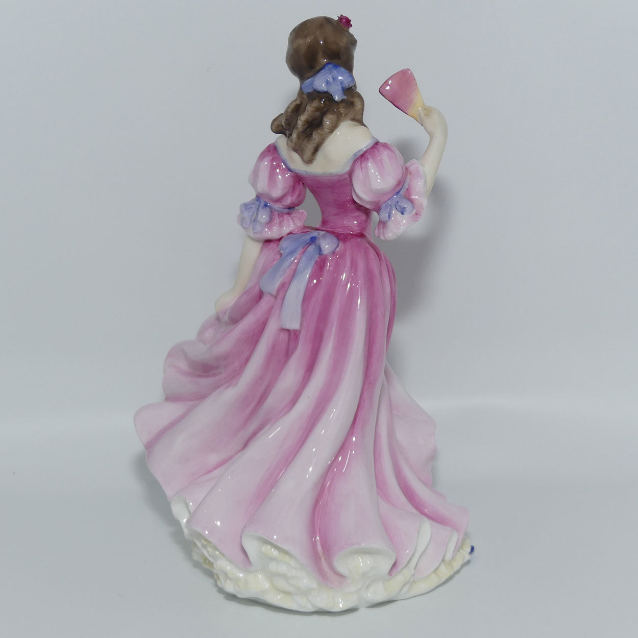 HN3975 Royal Doulton figurine Lauren | 1999 Figure of Year