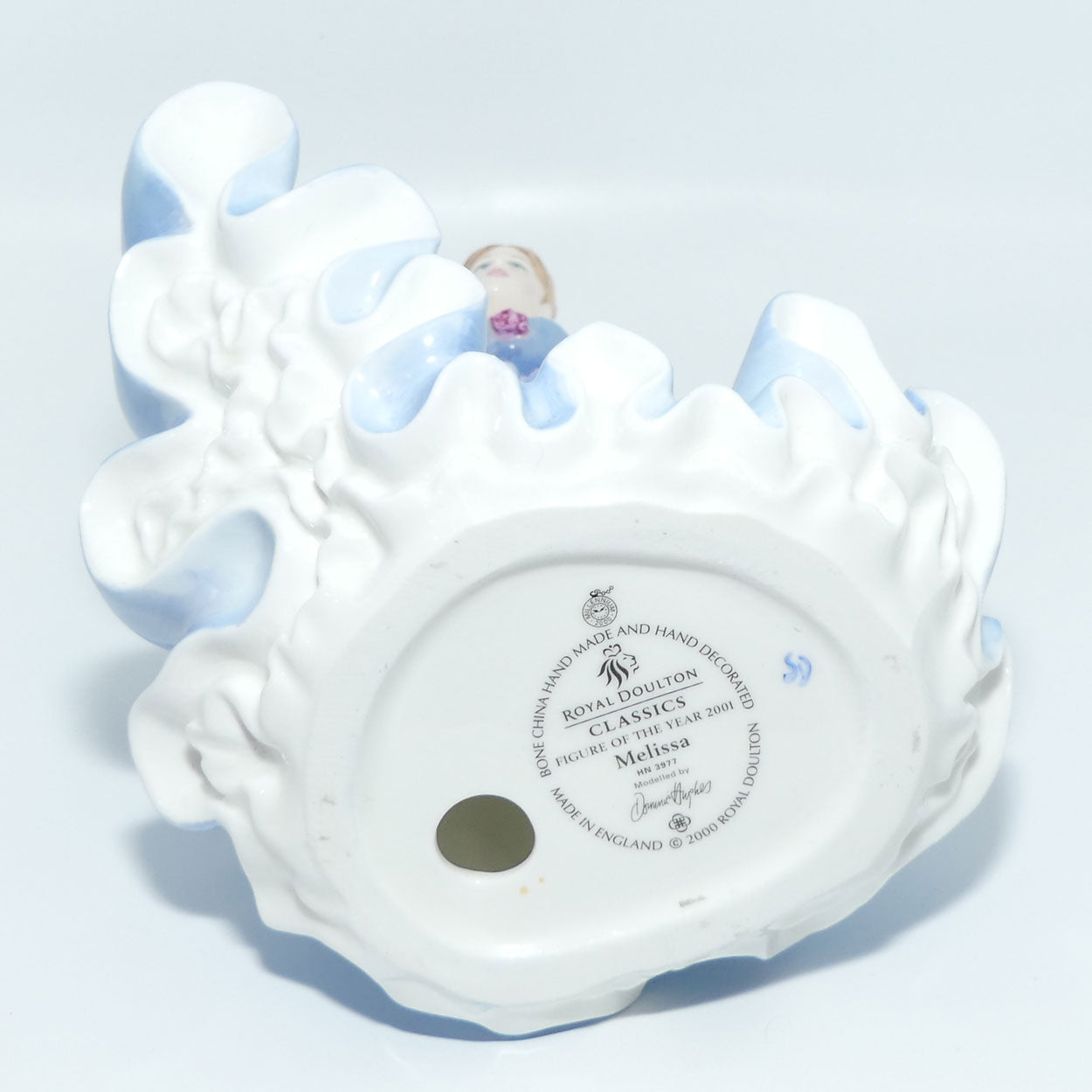 HN3977 Royal Doulton figurine Melissa | 2001 Figure of the Year