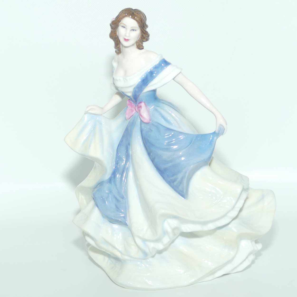HN4043 Royal Doulton figure Samantha | Roadshow Events exclusive | signed + Certificate