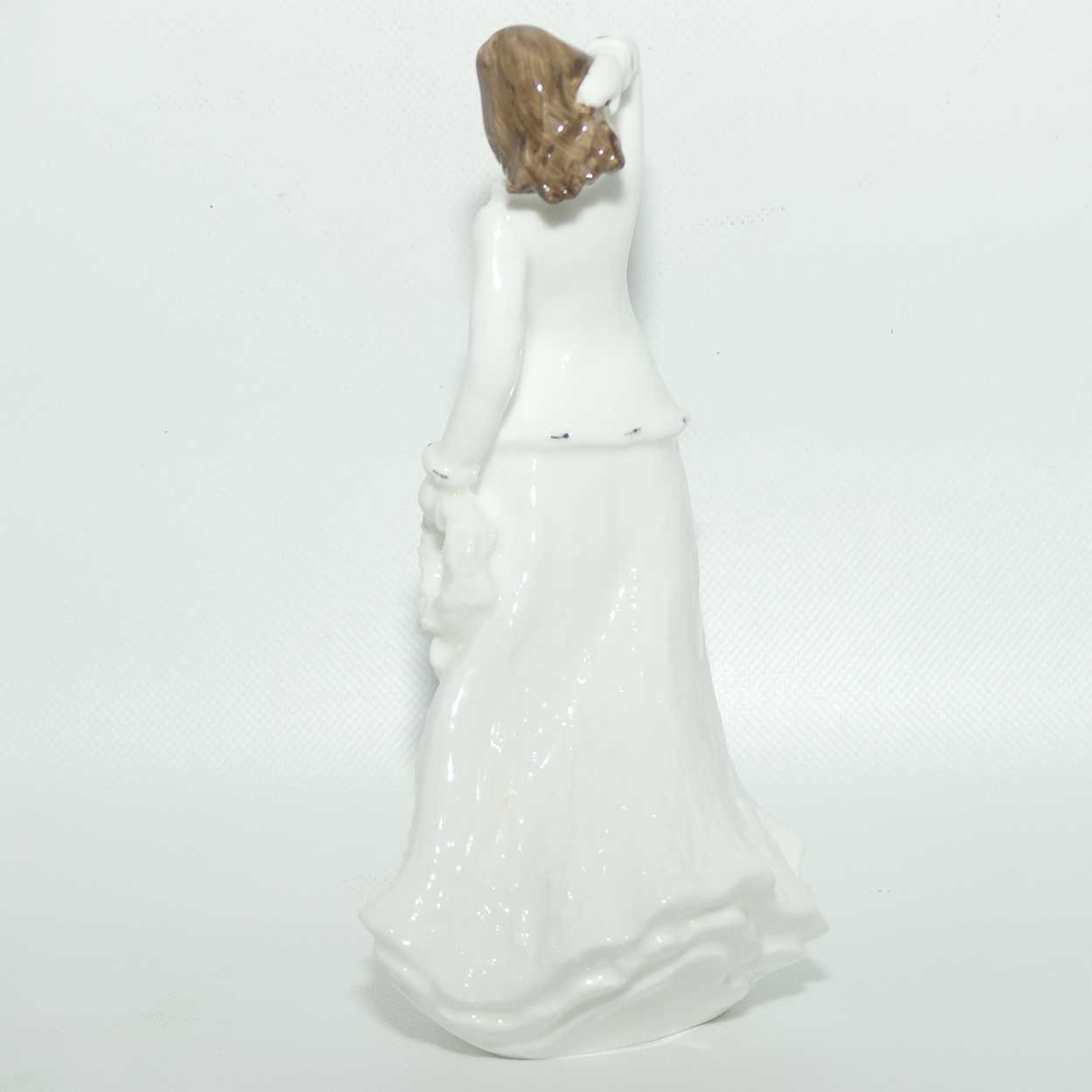 HN4067 Royal Doulton figure Christmas Garland | Sentiments | boxed