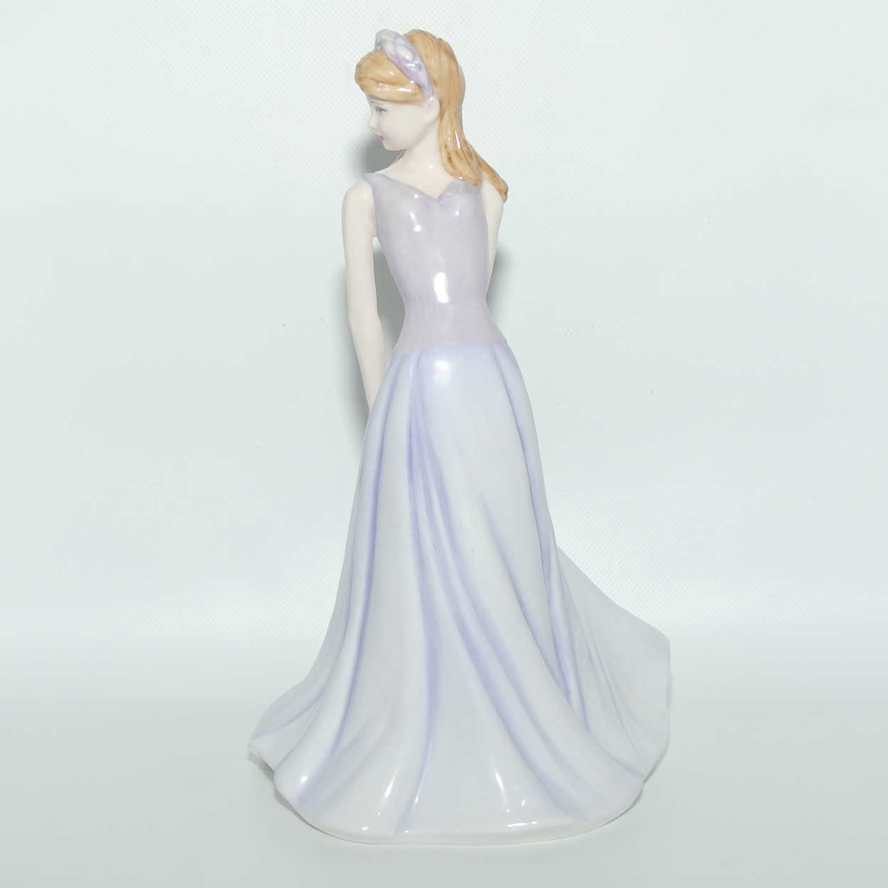 HN4208 Royal Doulton figure Zoe | Chelsea series | boxed