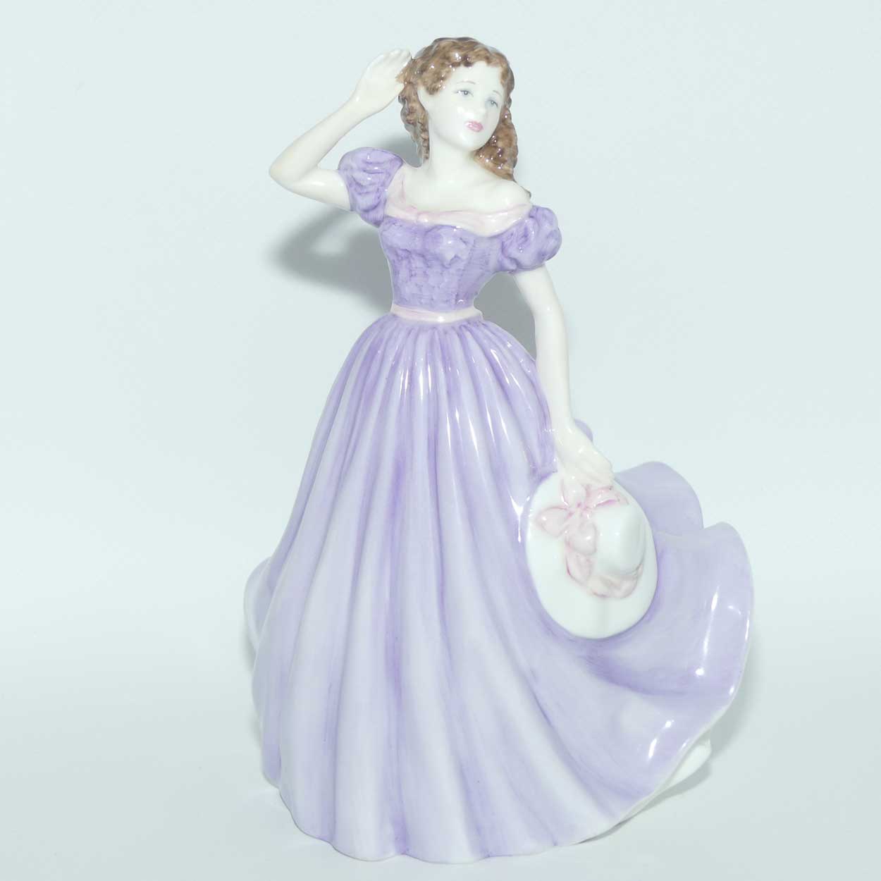 HN4300 Royal Doulton figure Bells Across the Valley | signed | boxed
