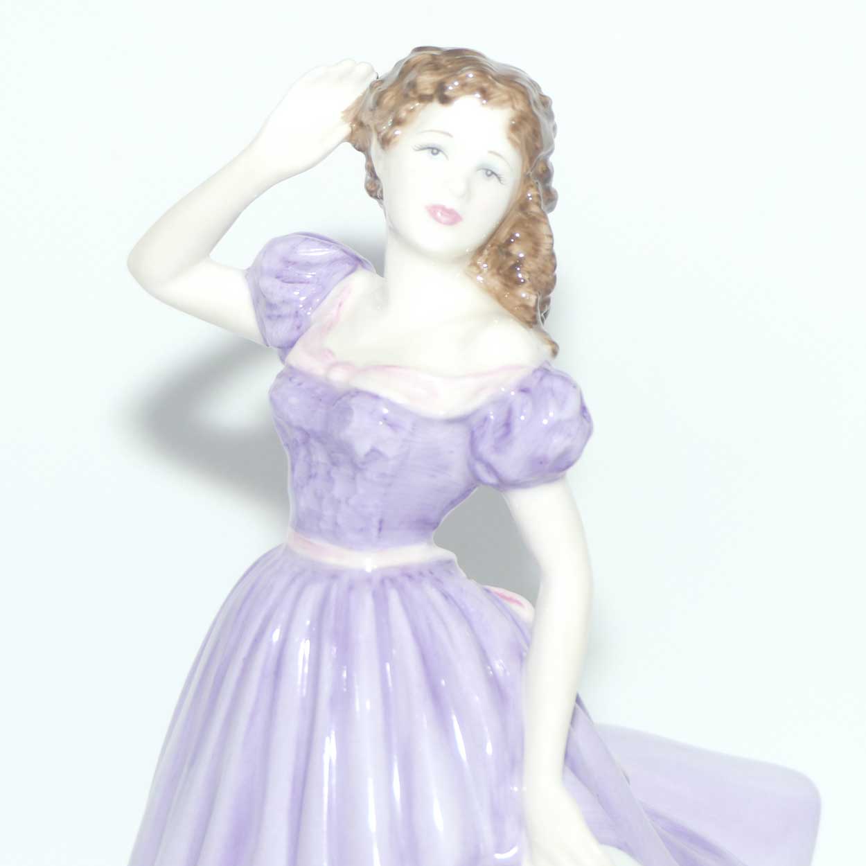 HN4300 Royal Doulton figure Bells Across the Valley | signed | boxed