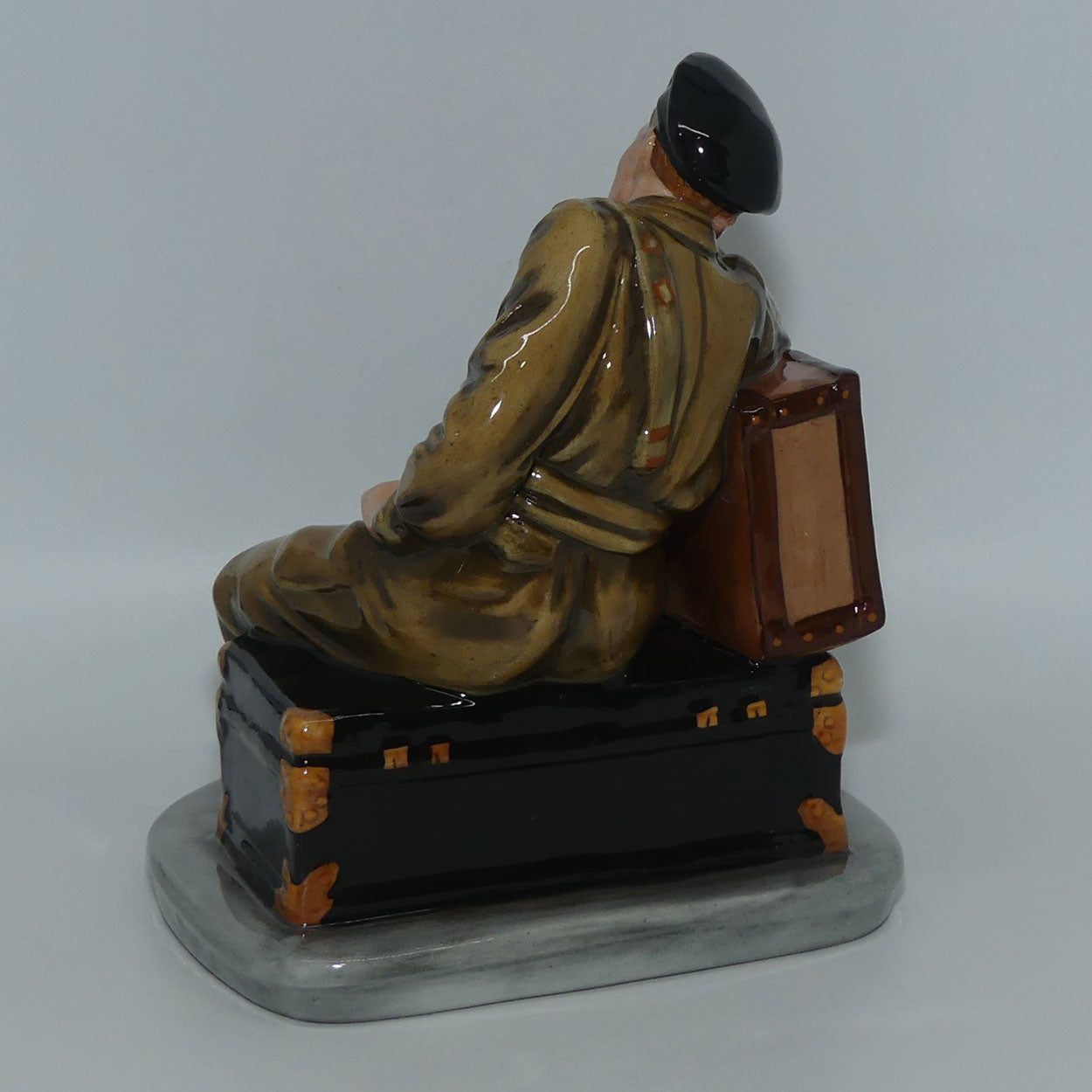 HN4418 Royal Doulton character figure The Railway Sleeper | Ltd Ed