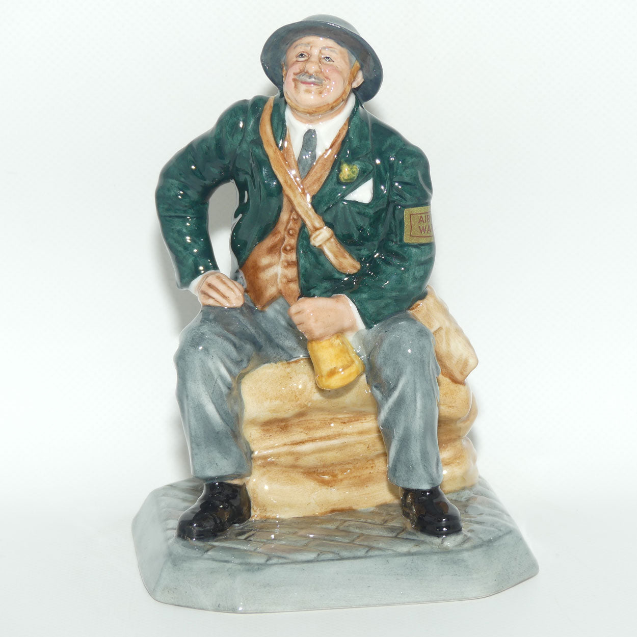 HN4555 Royal Doulton figure Air Raid Protection Warden | LE206/2500