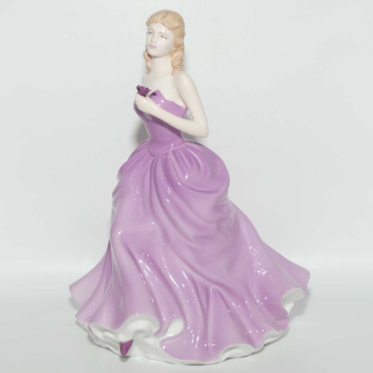 HN4623 Royal Doulton figure Victoria | 2005 Figure of the Year | signed | boxed