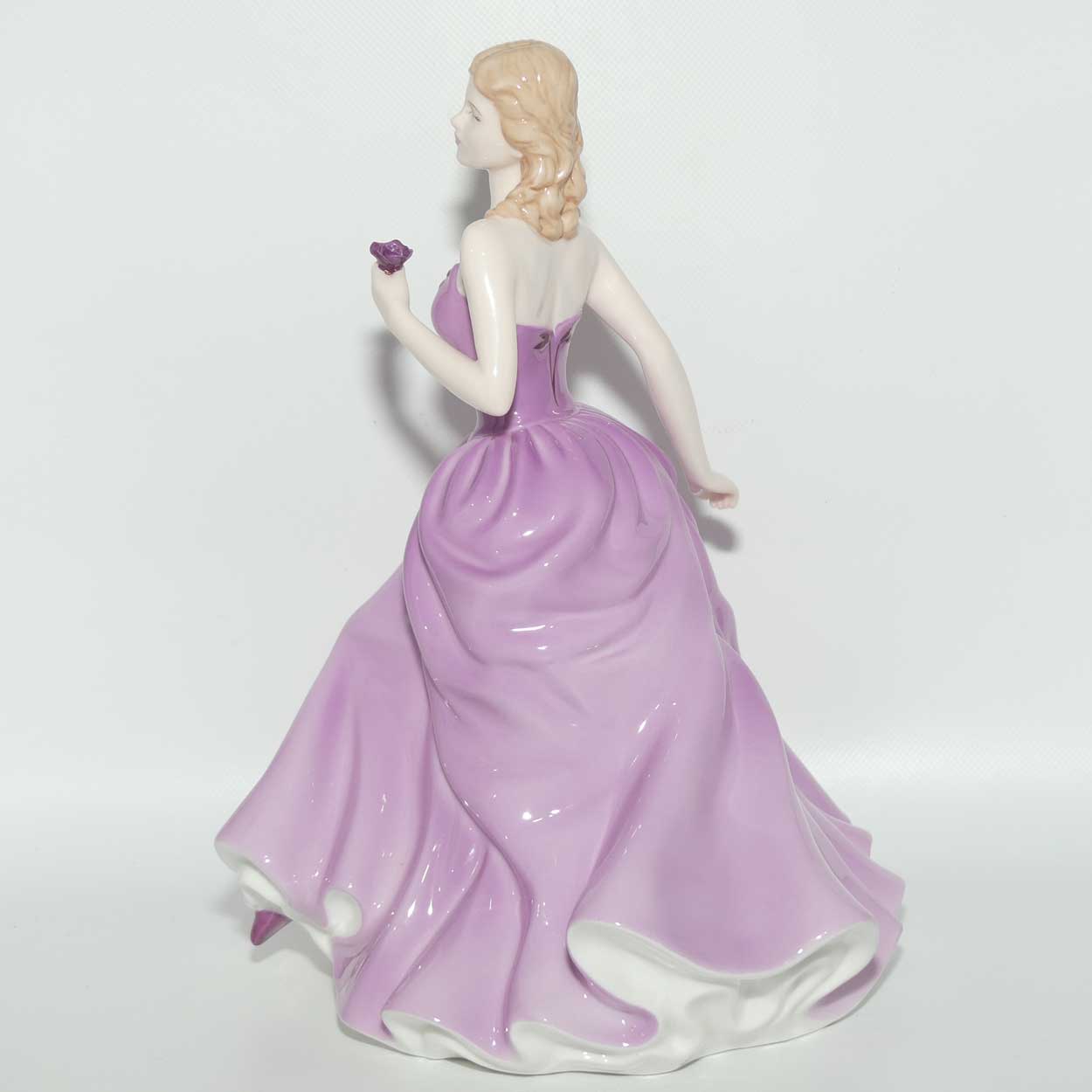 HN4623 Royal Doulton figure Victoria | 2005 Figure of the Year | signed | boxed