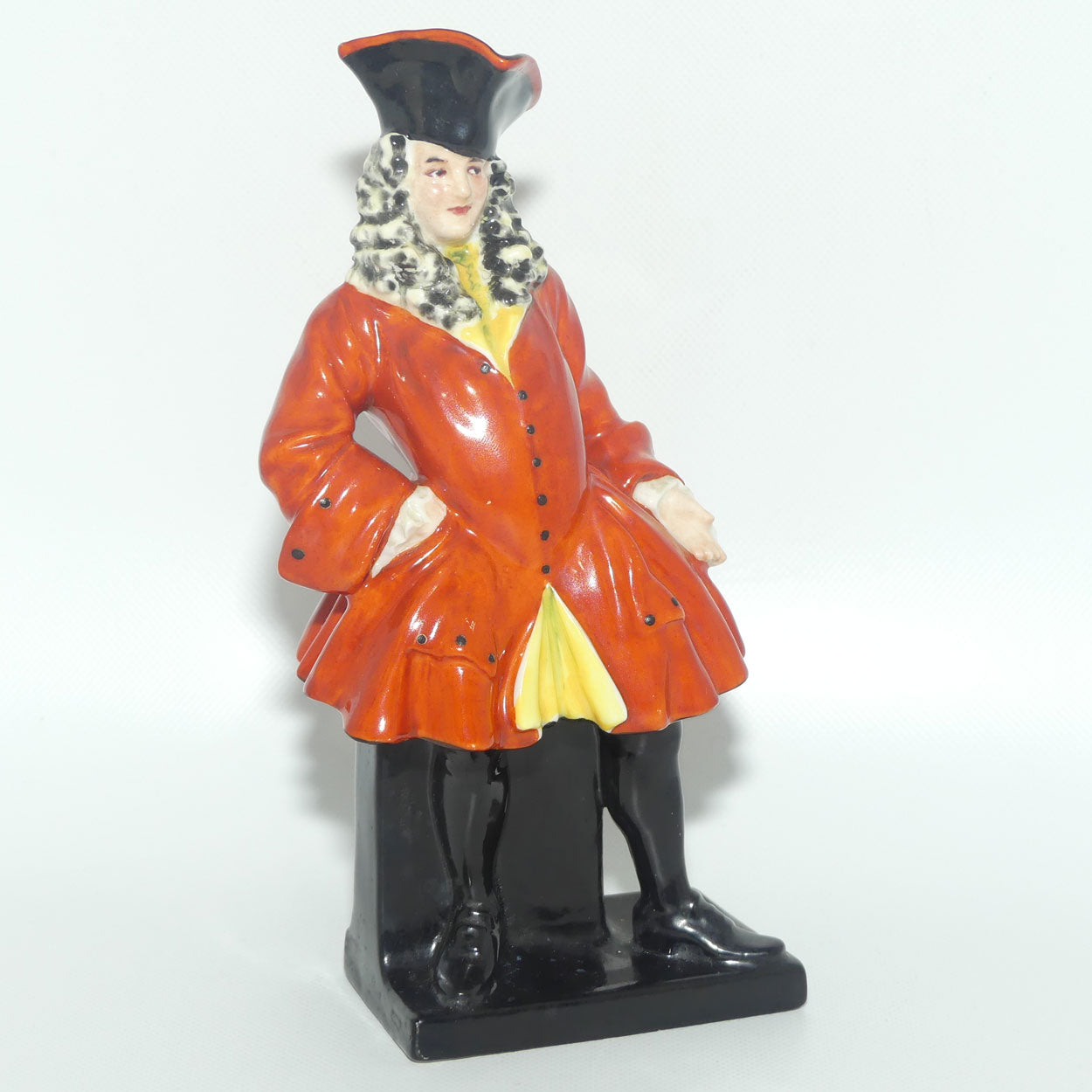 HN0464 Royal Doulton figure Captain MacHeath | Beggars Opera | Potted by Doulton and Co