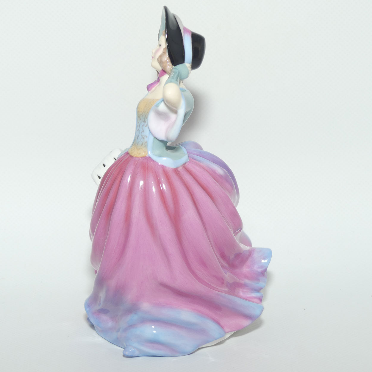 HN4716 Royal Doulton figure Autumn Breeze | #3 | boxed