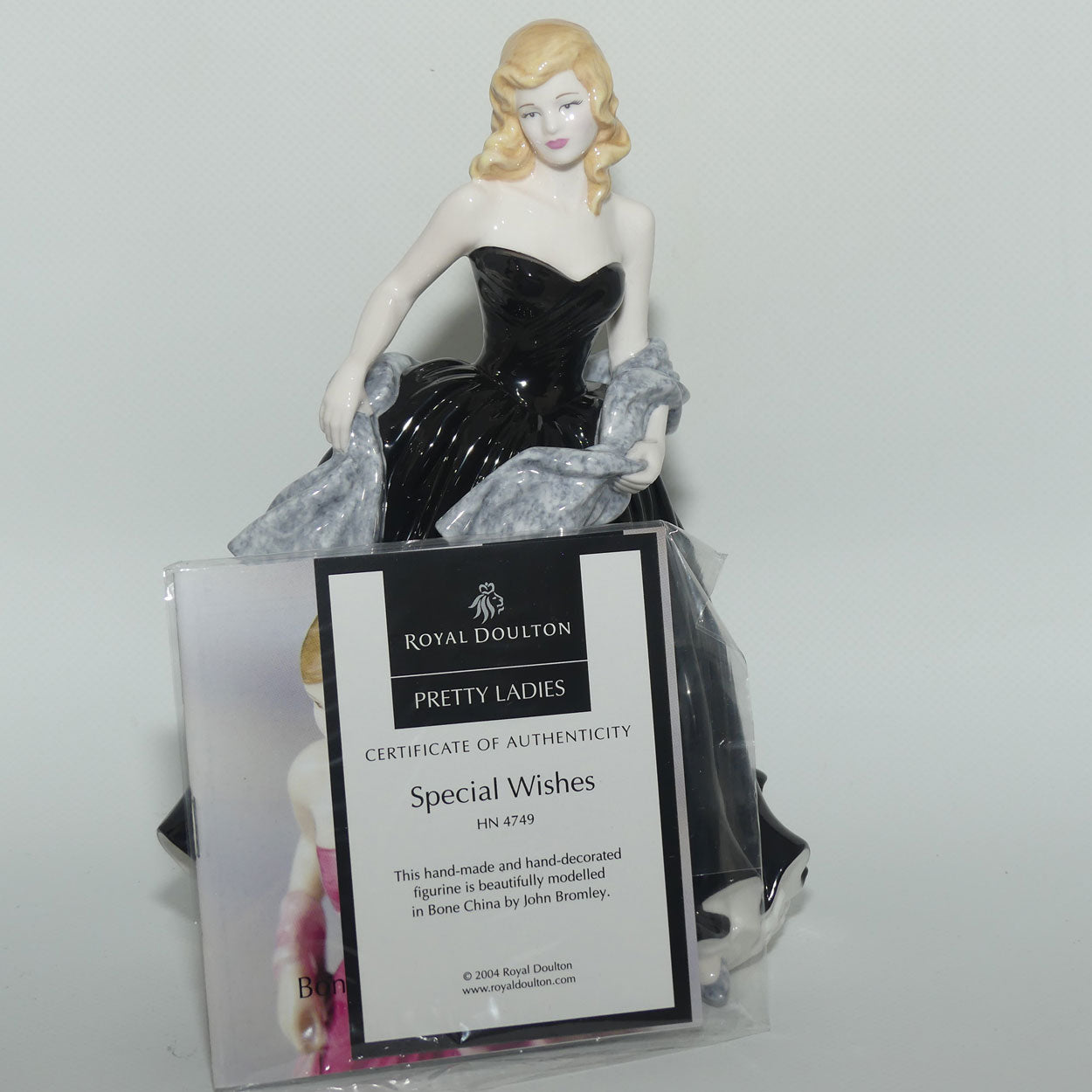HN4749 Royal Doulton figure Special Wishes | boxed