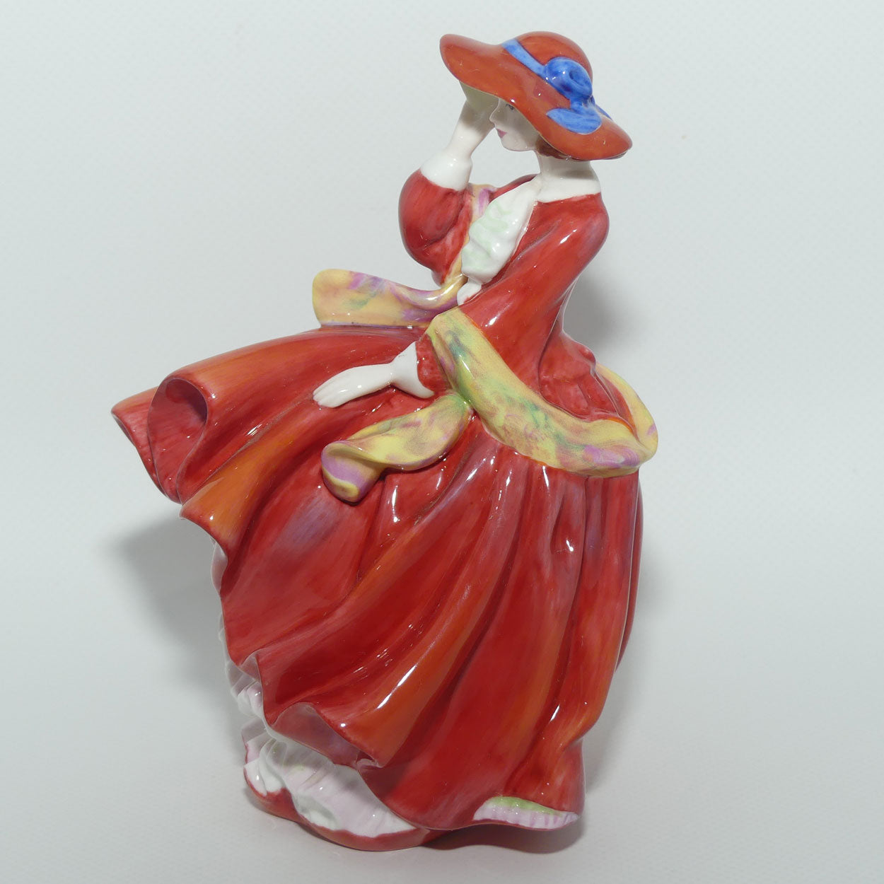 HN4778 Royal Doulton figure Top 'O the Hill