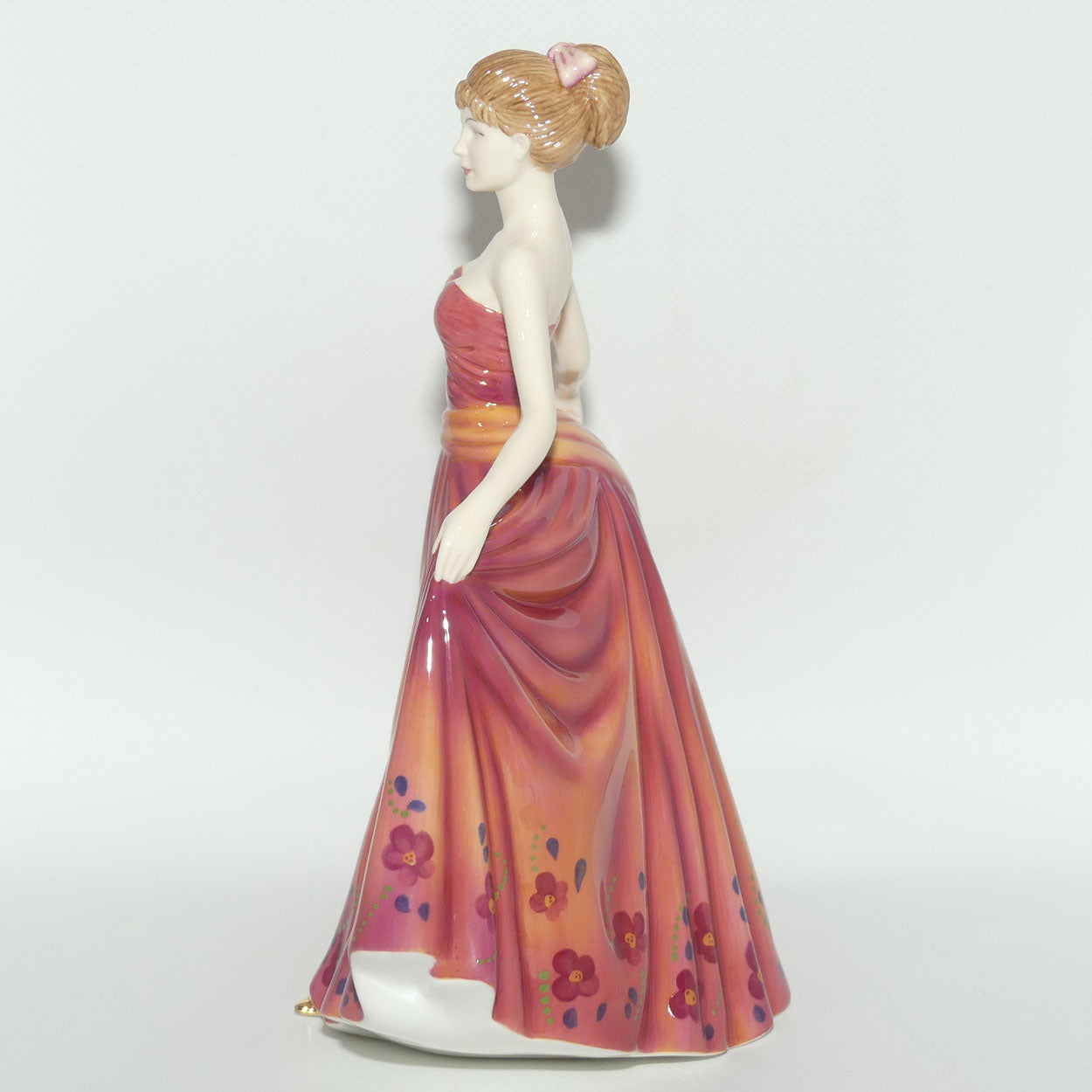 HN4915 Royal Doulton figure Michelle | Boxed + Cert