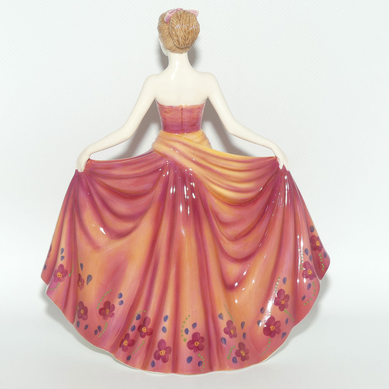 HN4915 Royal Doulton figure Michelle | Boxed + Cert