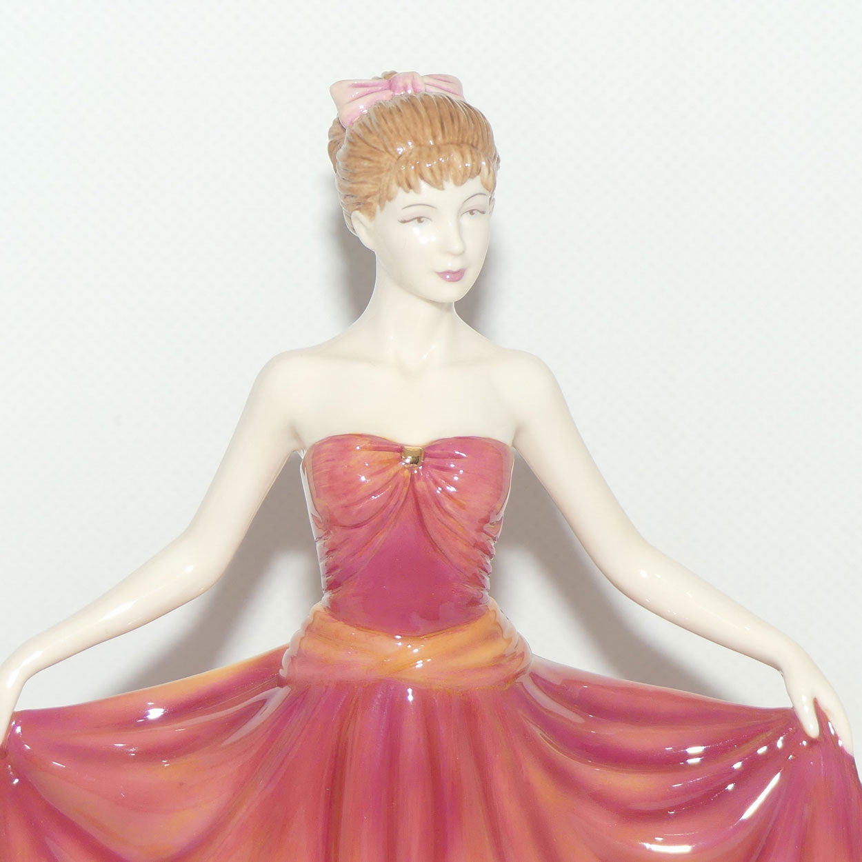 HN4915 Royal Doulton figure Michelle | Boxed + Cert