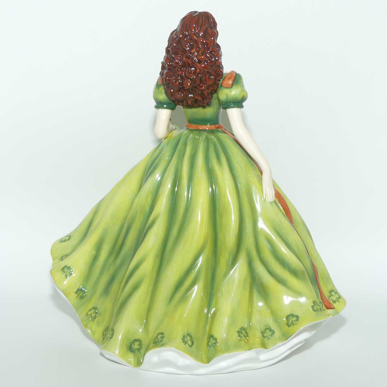 HN5031 Royal Doulton figure Irish Charm | National Ladies series | Boxed + Cert