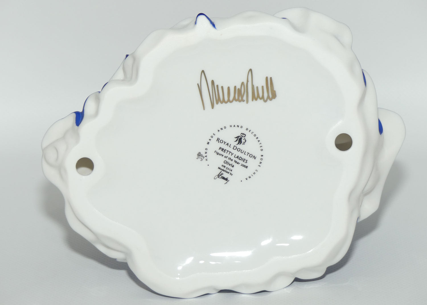 HN5114 Royal Doulton figure Olivia | 2008 Figure of the Year | signed | box + Cert