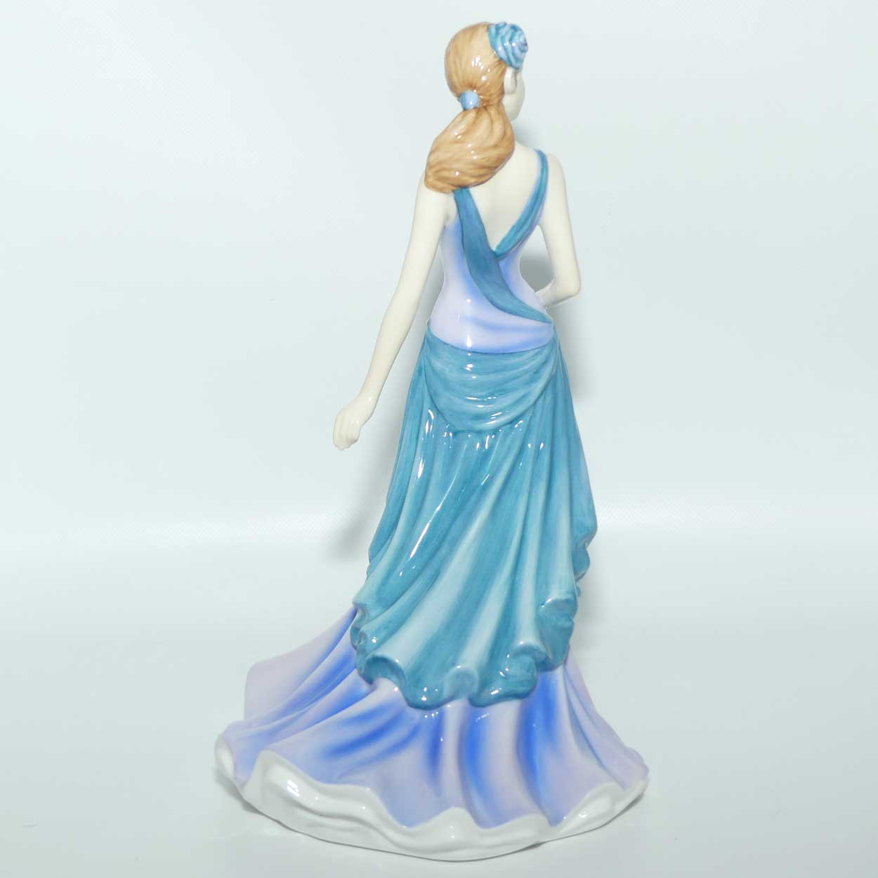 HN5141 Royal Doulton figure To Someone Special | box + Cert