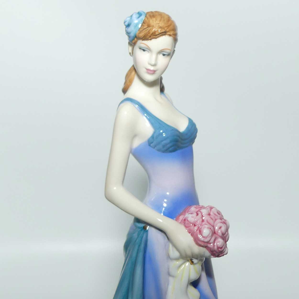 HN5141 Royal Doulton figure To Someone Special | box + Cert