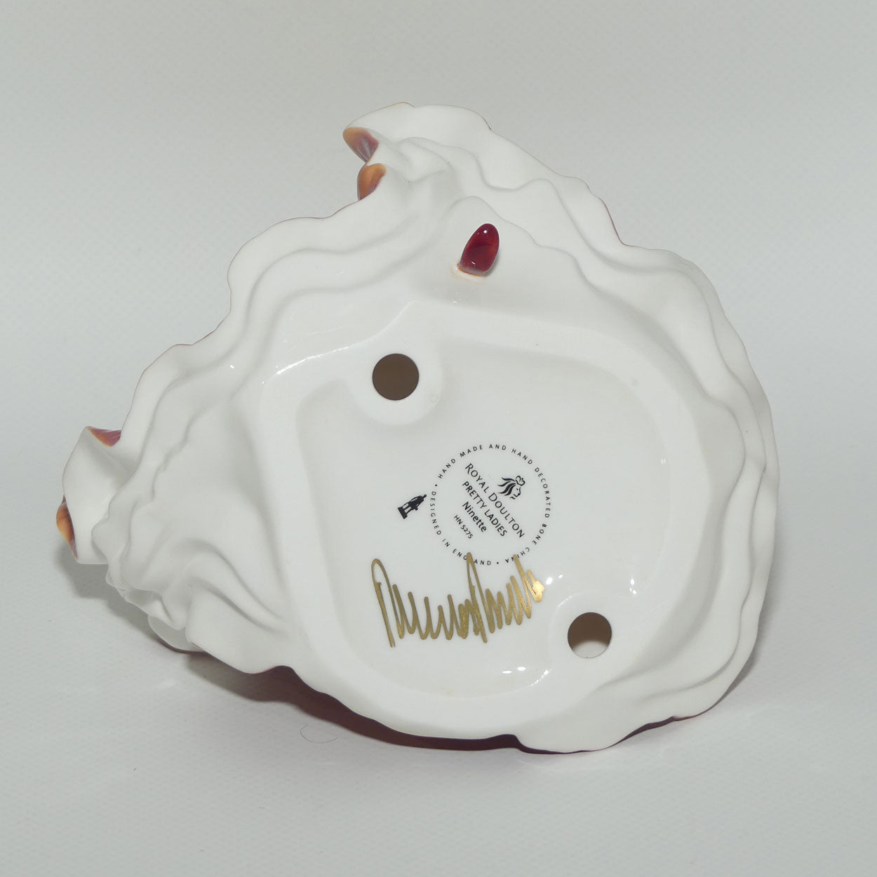 HN5275 Royal Doulton figure Ninette | Red | signed | boxed