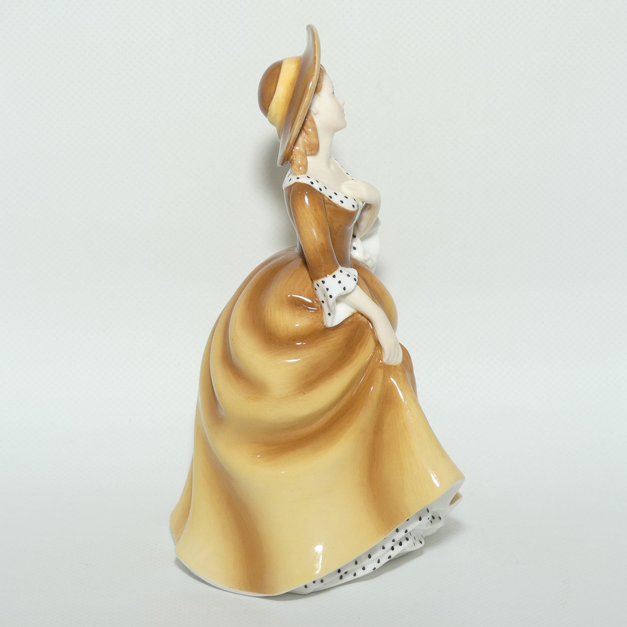 HN5413 Royal Doulton figure Sandra | signed | boxed