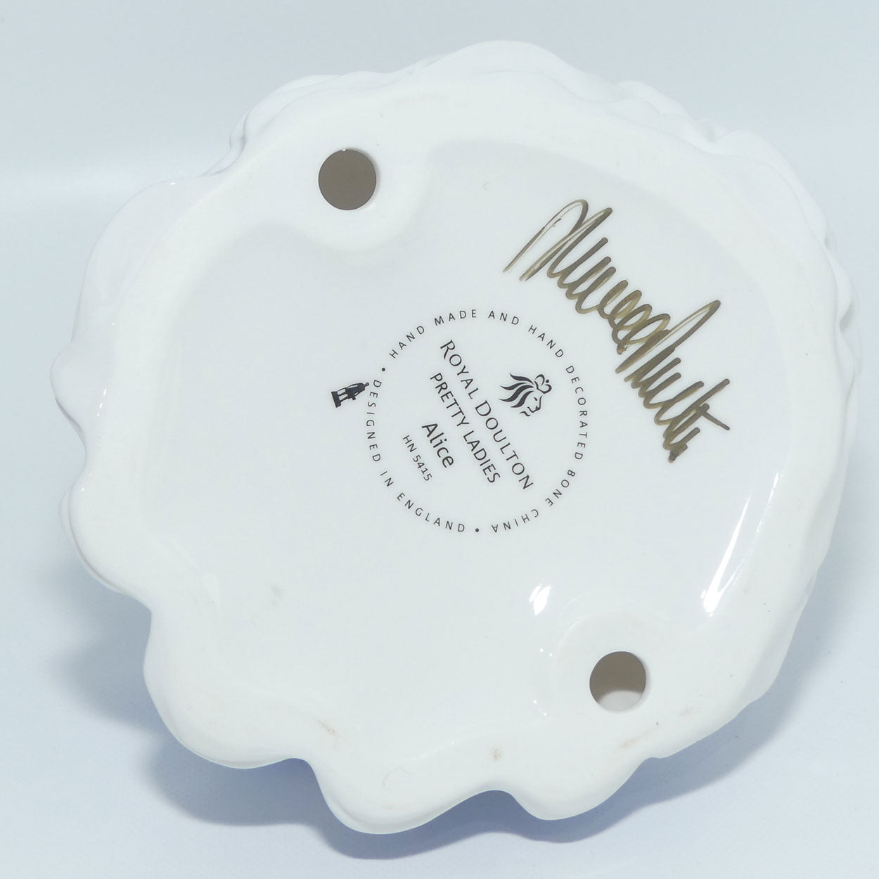 HN5415 Royal Doulton figure Alice | + signed