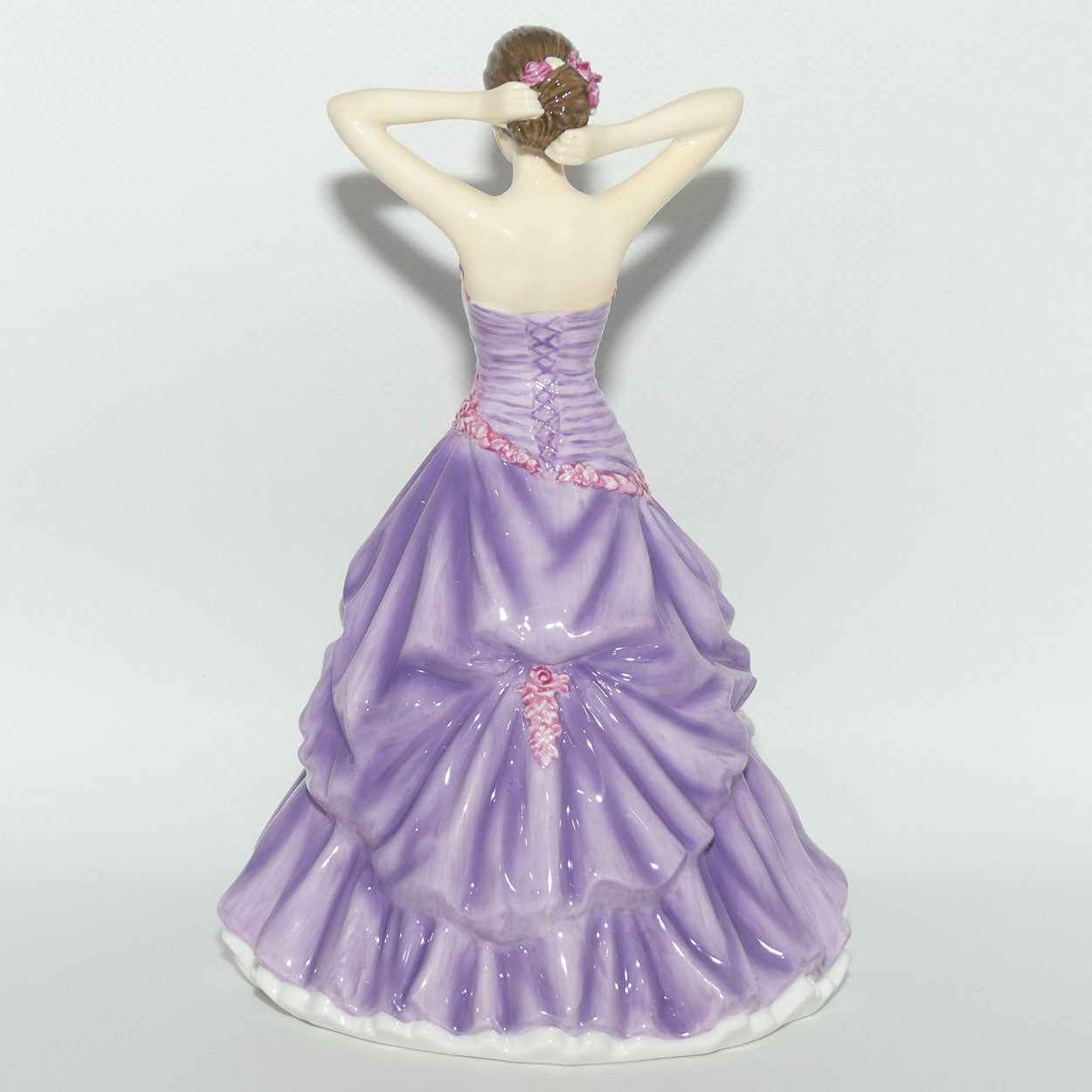 HN5439 Royal Doulton figure Sara | Boxed + Cert