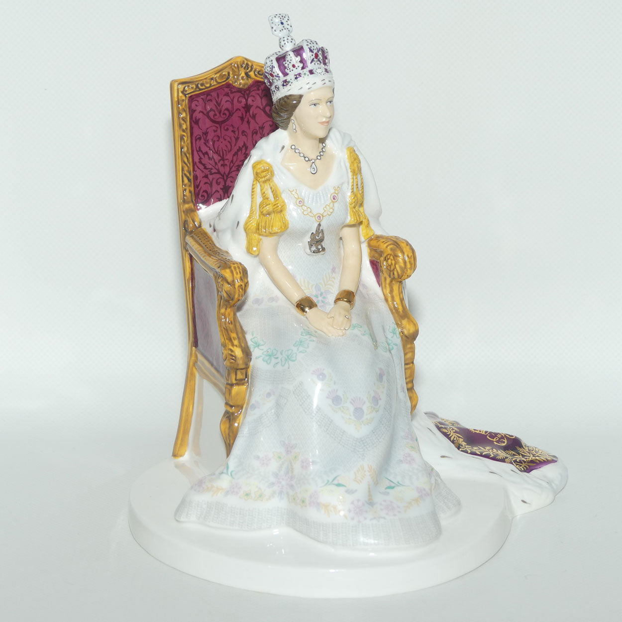 HN5582 Royal Doulton figure Her Majesty Queen Elizabeth II | Diamond Jubilee | LE3649/4000 | Box + Cert