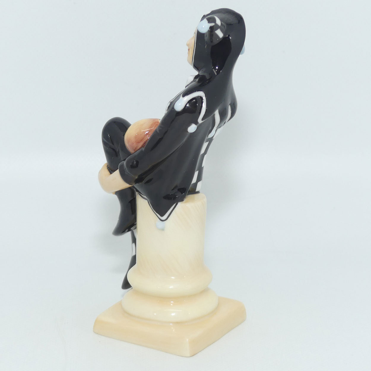 HN5649 Royal Doulton figure Jester | HN Icons | no box | #256/2500