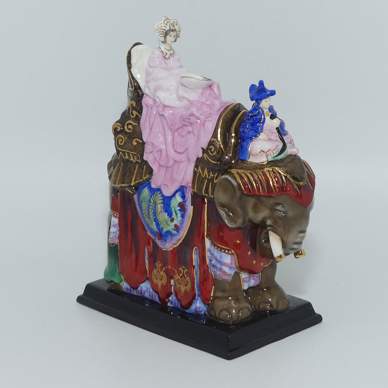 hn5651-royal-doulton-figure-princess-badoura-hn-icons