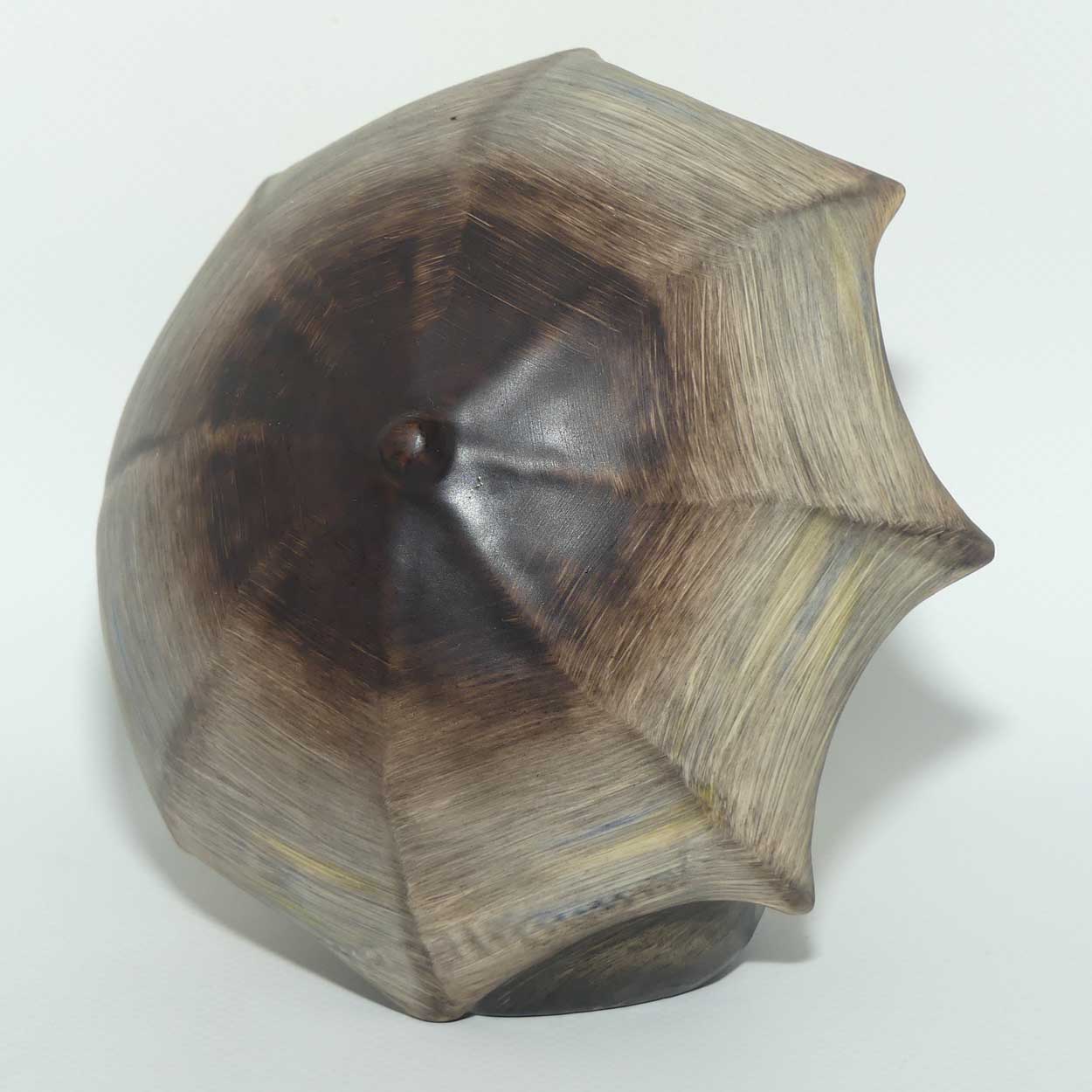 HUM0152/0A-0152/0B MI Hummel figure pair Umbrella Boy & Umbrella Girl | TMK6