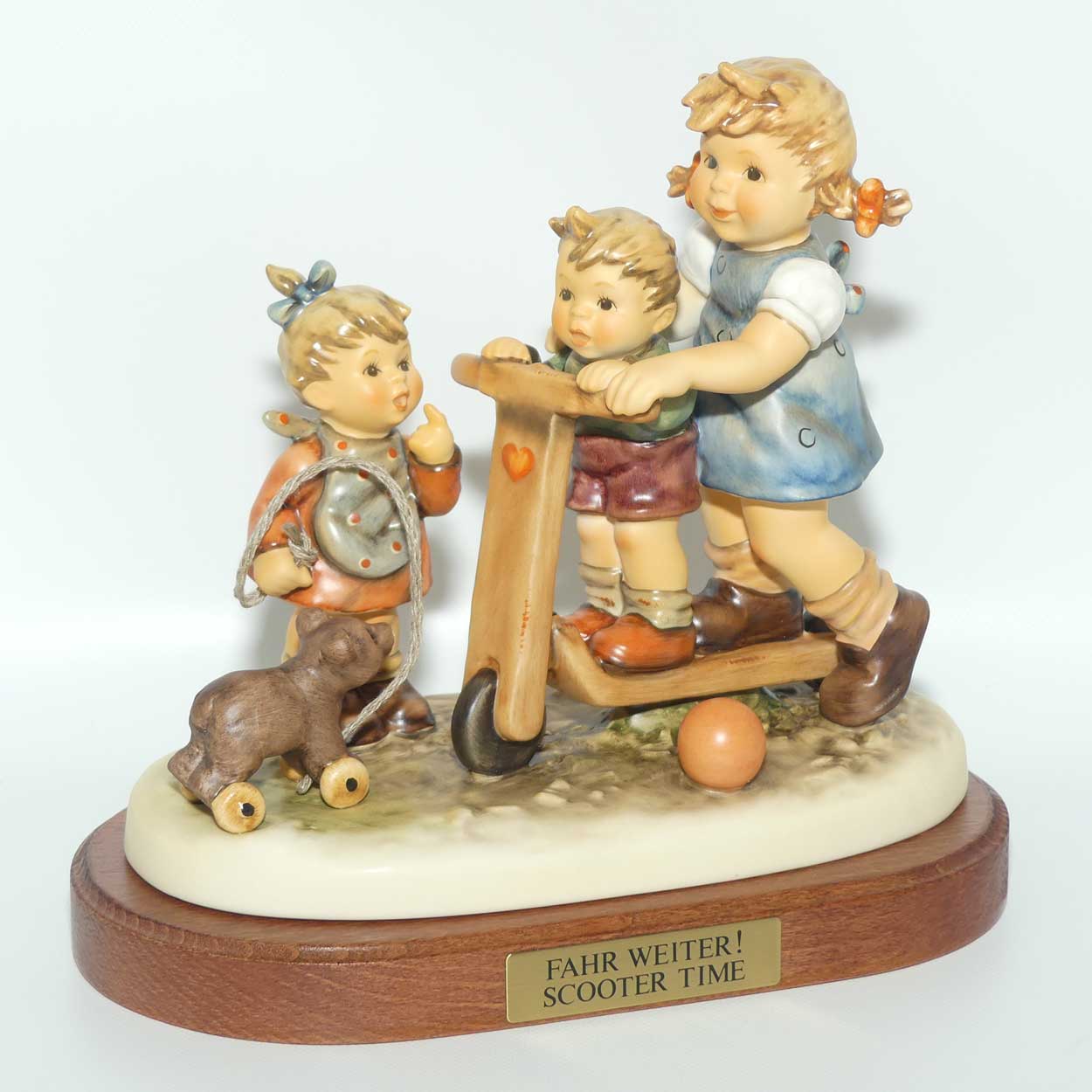 HUM2070 MI Hummel figure Scooter Time | TMK8 | boxed