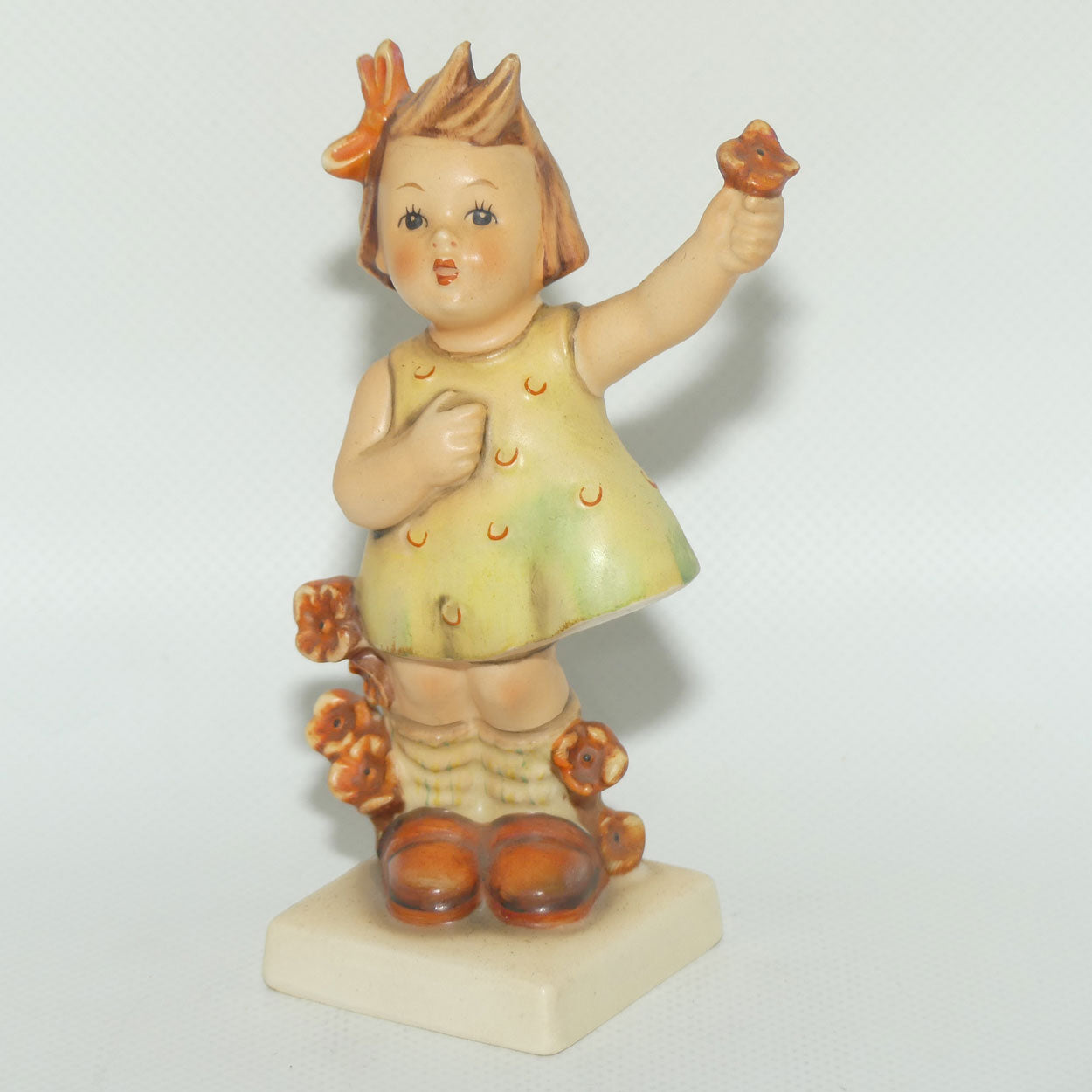 HUM0072 MI Hummel figure Spring Cheer | TMK3