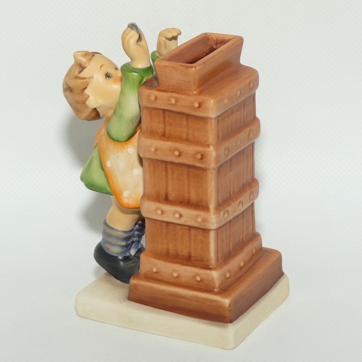 HUM0118 MI Hummel figure Little Thrifty | Money Box | TMK6