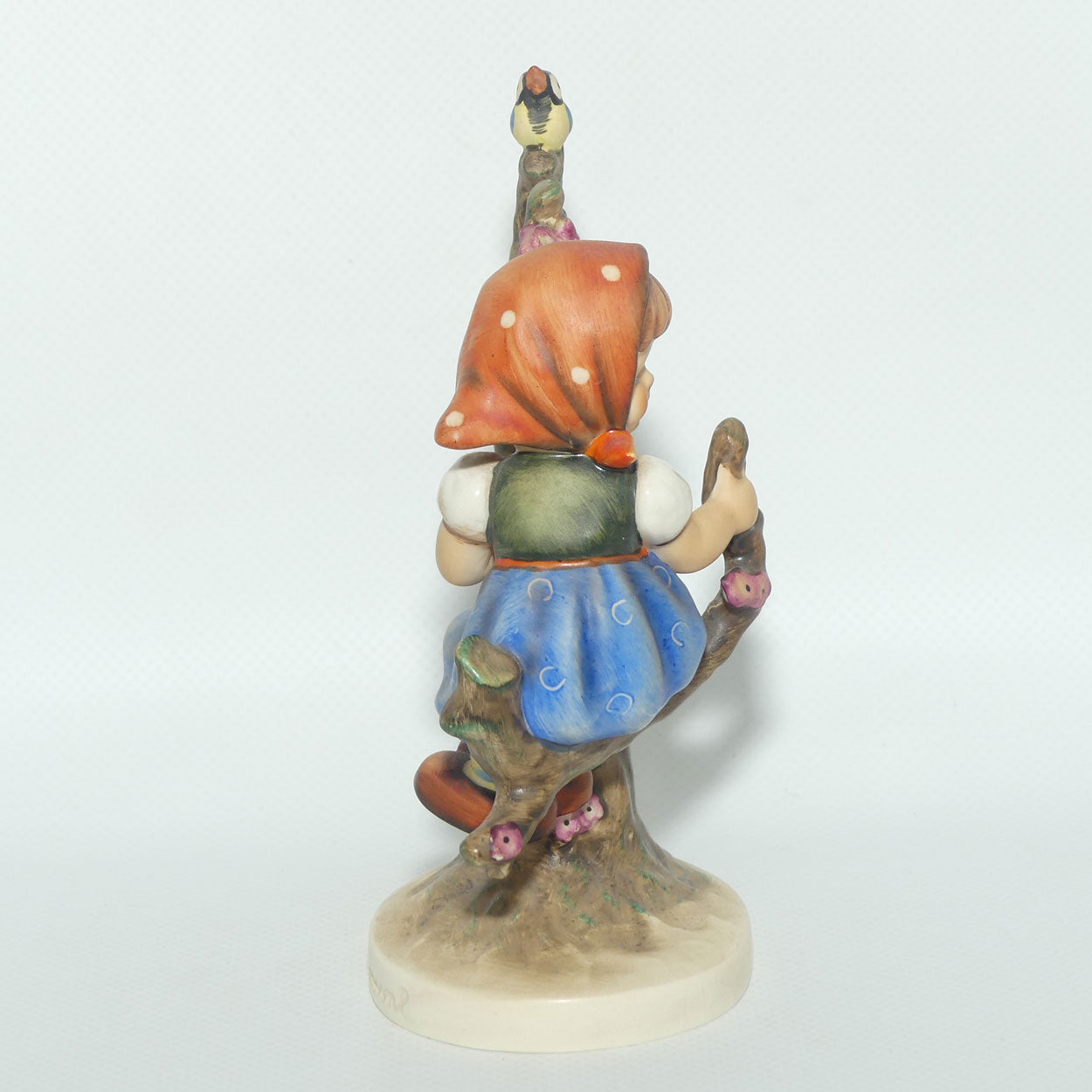 HUM0141/I MI Hummel figure Apple Tree Girl | TMK5