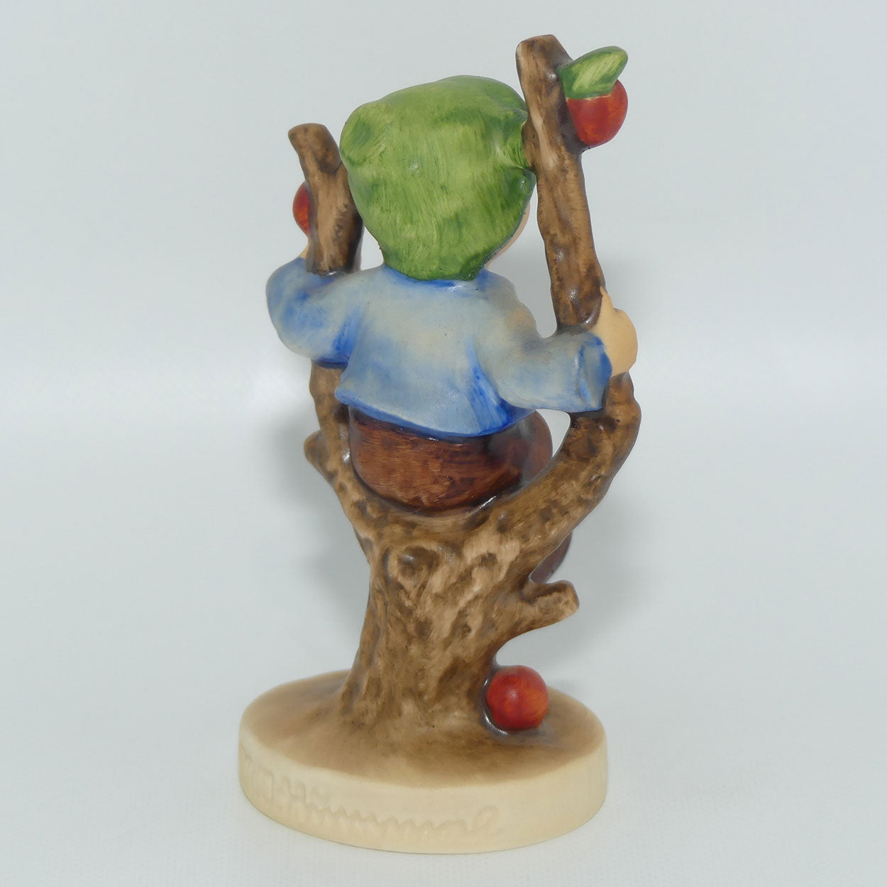 HUM0142/3/0 MI Hummel figure Apple Tree Boy | TMK5