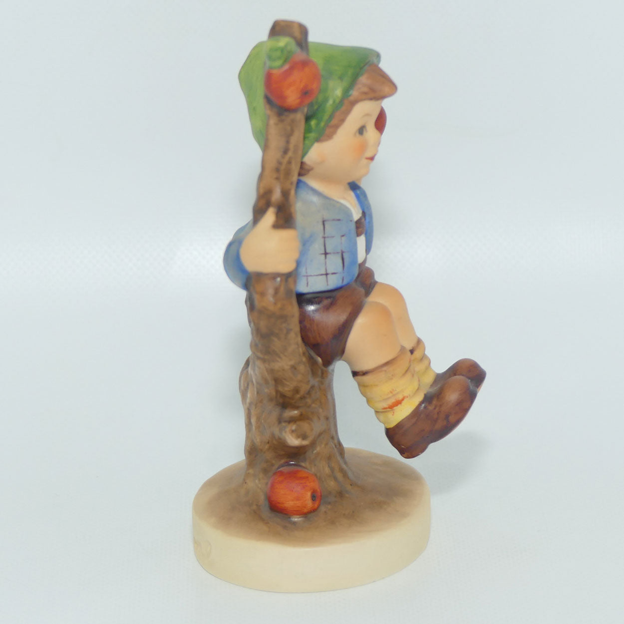 HUM0142/3/0 MI Hummel figure Apple Tree Boy | TMK5